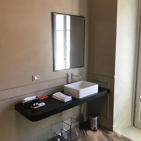 アパート Suites Menaggio *