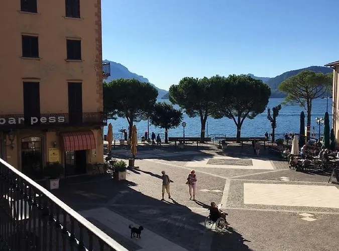 Suites Menaggio מנאג'יו