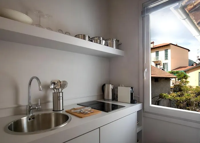 דירה Suites Menaggio מנאג'יו