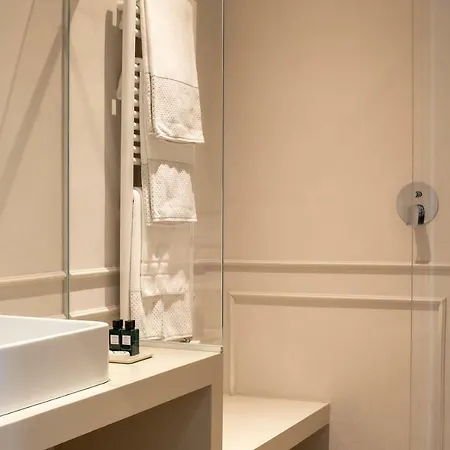 Suites Menaggio Daire *